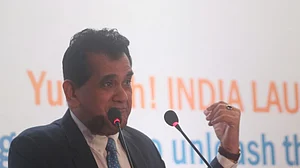 RSS affiliate Swadeshi Jagran Manch slams Niti Aayog CEO for ‘unending love for Amazon’