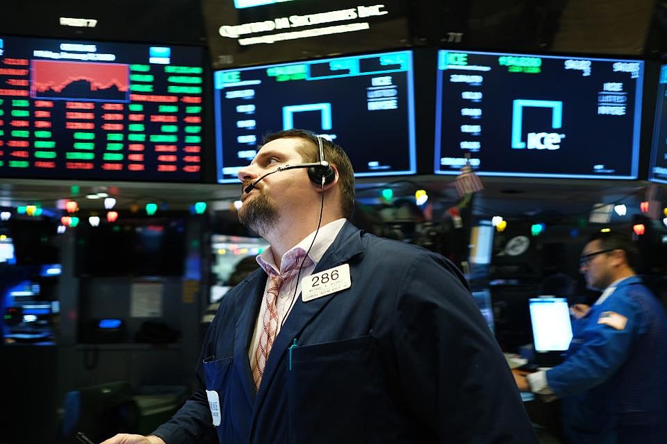 Oil spikes, stocks plunge after Iran attacks 