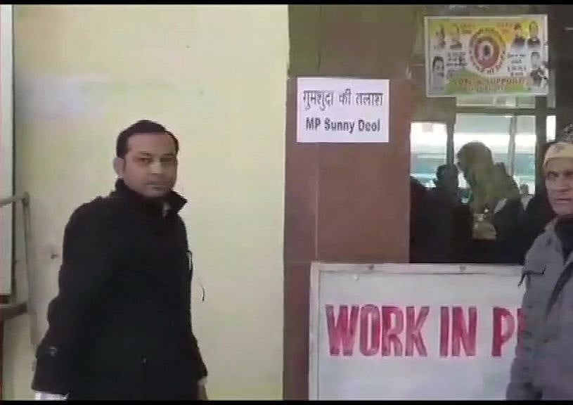 “Missing, MP Sunny Deol” posters appear in Pathankot, Punjab