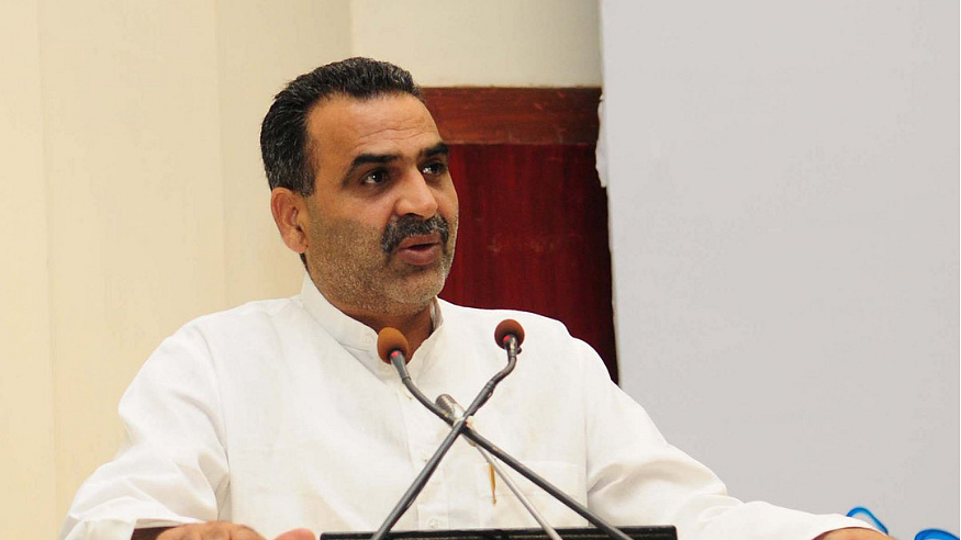  Union Minister Sanjeev Balyan comes up with unique ‘cure’ for Jamia, JNU protesters