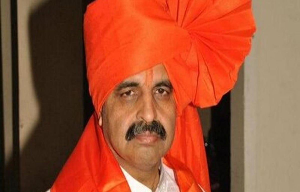 Hindutva leaders Milind Ekbote, Kalicharan Maharaj booked for hate speech by Pune Police