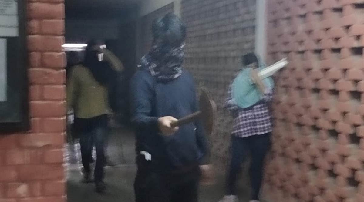 WATCH: ABVP Delhi Joint Secy admits its men were armed in JNU; ‘We were asked to step out with rods, acid’ 