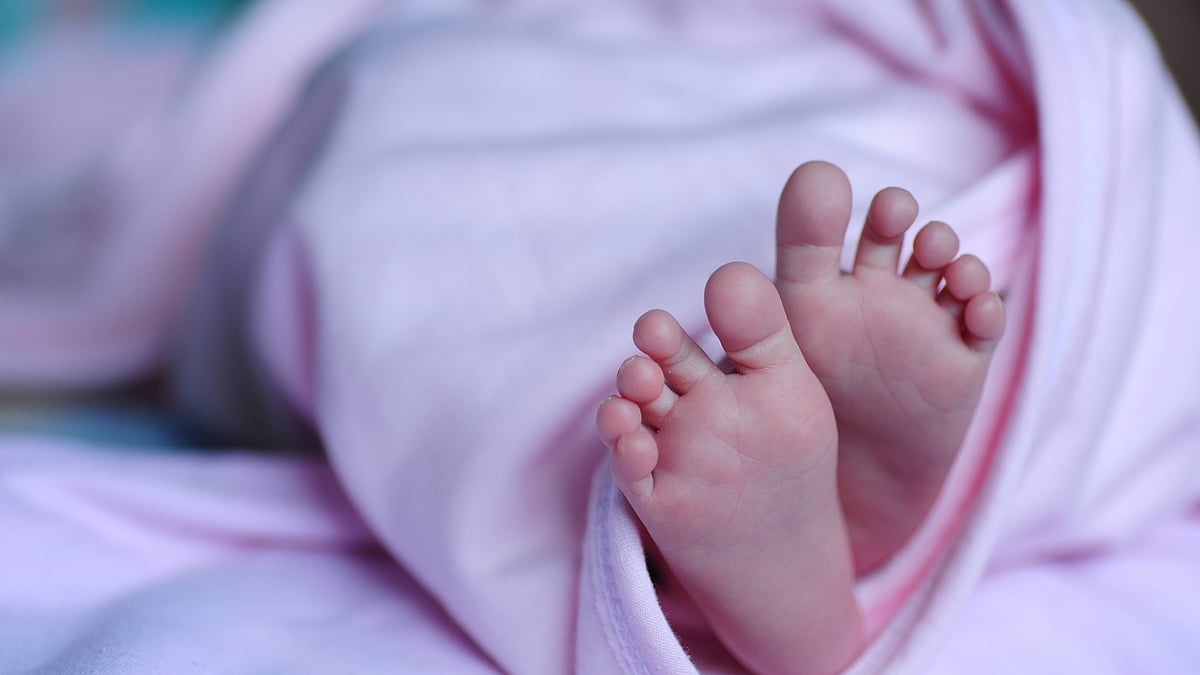 2 doctors, 3 nurses suspended over Alwar infant’s death