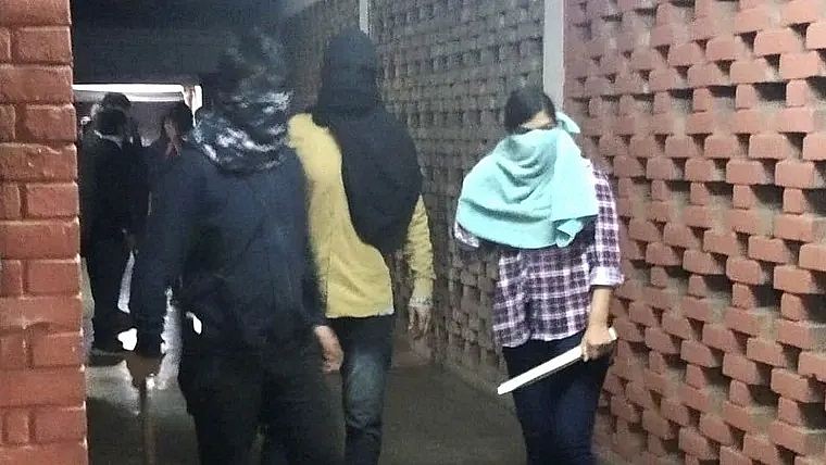 January 5 haunts JNU: Campus despondent over police inaction