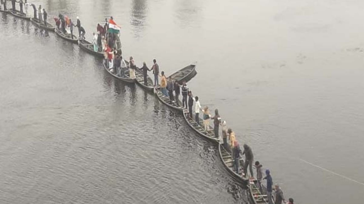 5 crore people create a human-chain in Bihar (Photo courtesy-social media)