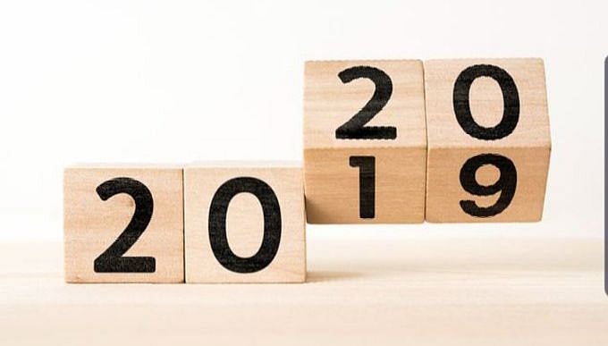 New decade 2020: Swinging between hope and despair