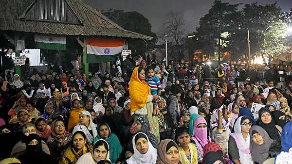 CAA: I am a Hindu and I am ashamed, says Rasika Agashe at Park Circus