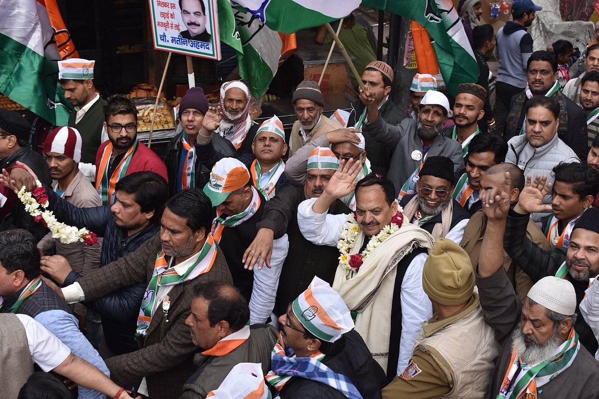 Delhi Assembly: In minority areas CAA and NRC are queering the pitch