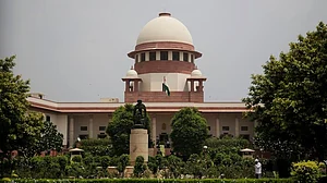 As SC stays death warrant in Surat case, questions persist over Nirbhaya case delay