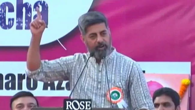 WATCH: For Modi govt, buses matter, human lives don’t, says Sushant Singh