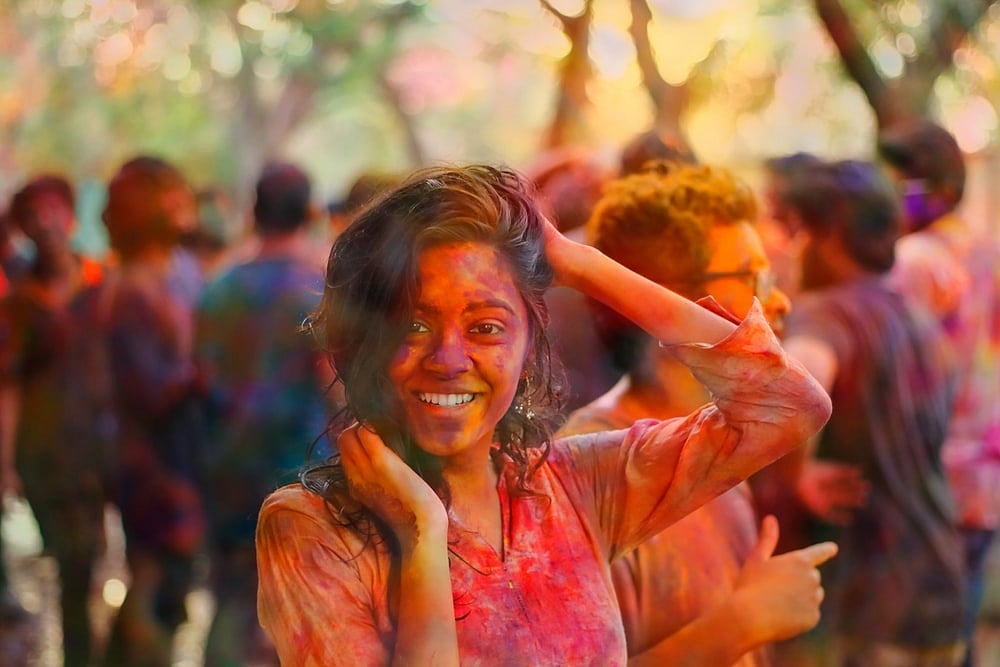 Don’t let pre-Holi splashes ruin your hair