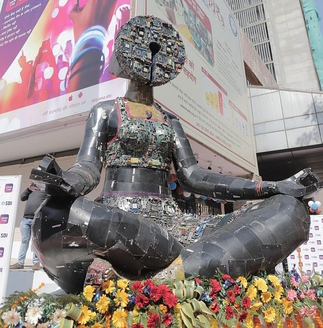 SBI creates unique artworks from e-waste
