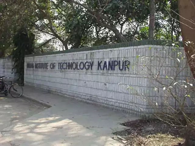 IIT-Kanpur asks students to vacate hostels