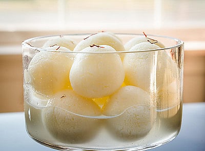 Uttar Pradesh: Police helpline receives calls for rasgulla, ‘paan’, pizza, football