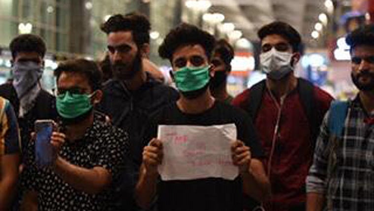 Thousands of helpless Kashmiri students stranded in various countries 