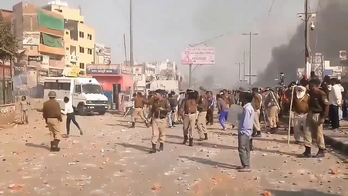 WATCH: Cops told us to throw stones towards Muslims, says resident who took part in communal violence