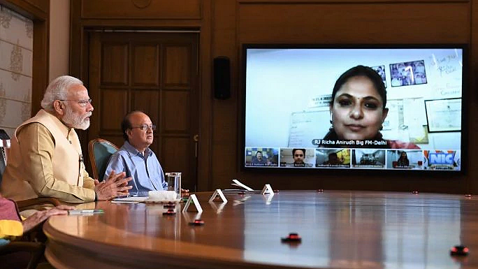 Prime Minister interacts with Radio jockeys, asks them to highlight dedication of the police