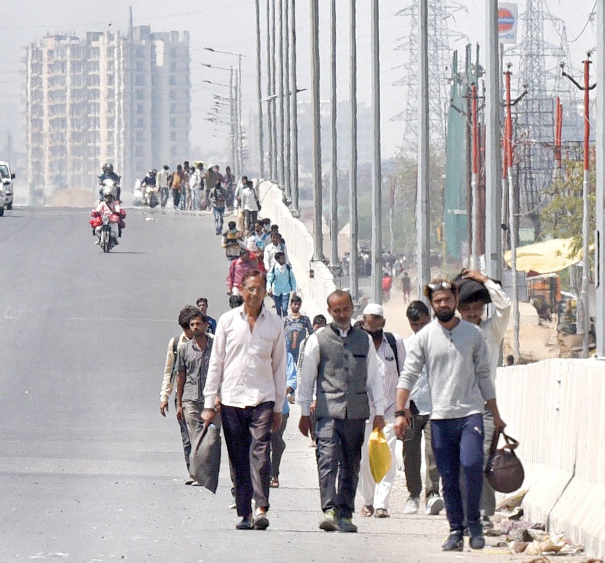 Lakhs of labourers left without succour in UP  