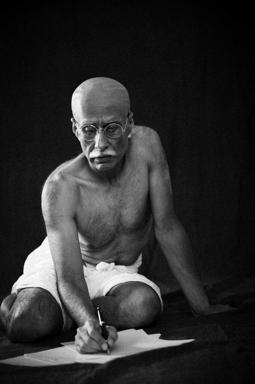 Arif Zakaria as Mahatma Gandhi