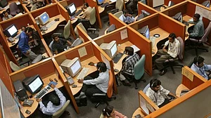 Nearly half of global workforce at risk of losing livelihoods due to COVID: ILO