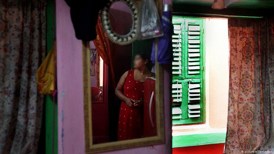  Worried about present, despairing over future, sex workers fight for survival in age of social distancing