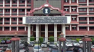 Kerala HC asks EC to ensure ‘one person votes only once’