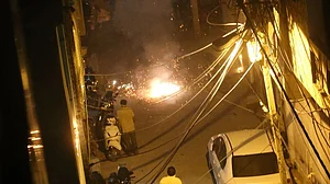 Delhi air quality turns foul as firecrackers go off during 9pm 9 min call