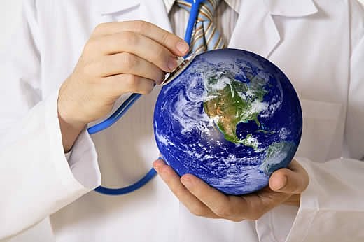 World Health Day: Amid corona cloud, PM, Congress thank health staff