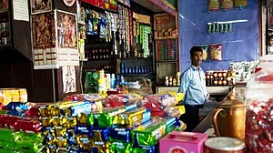 Neighbourhood, standalone shops allowed to open during lockdown, but not markets, says MHA