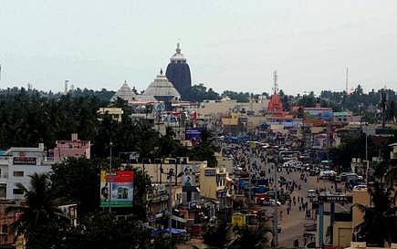Cop suspended for forcibly entering Puri Jagannath temple  