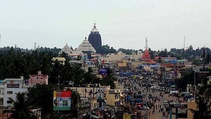 Cop suspended for forcibly entering Puri Jagannath temple