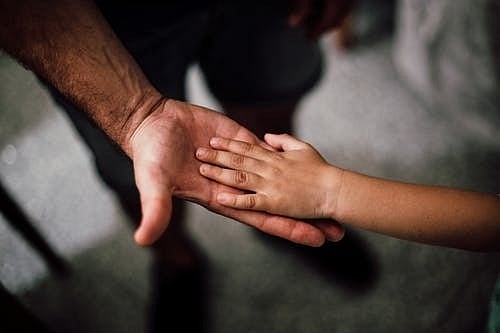 Lockdown story: 4-year-old reunited with parents after a month
