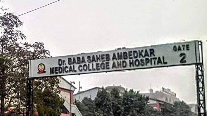 Delhi government-run hospitals turn COVID-19 hotspots; 76 medical staff test positive, 60 under quarantine