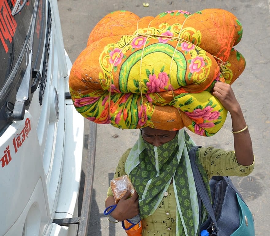 Migrant workers’ children thank ‘Hemant Soren Uncle’ after being flown back by Jharkhand Govt 