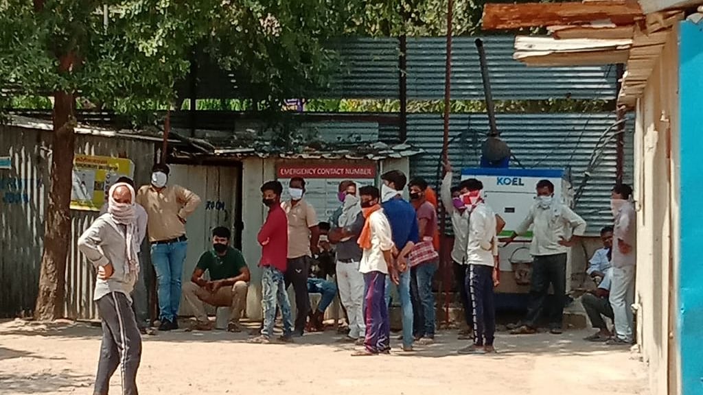 Stranded in Delhi for last 50 days, over 250 poor construction workers appeal for help