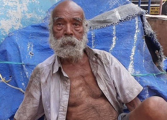 Man who identified Ajmal Kasab found on pavement, reunited with family