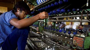 April service sector output slides to record low, shows PMI