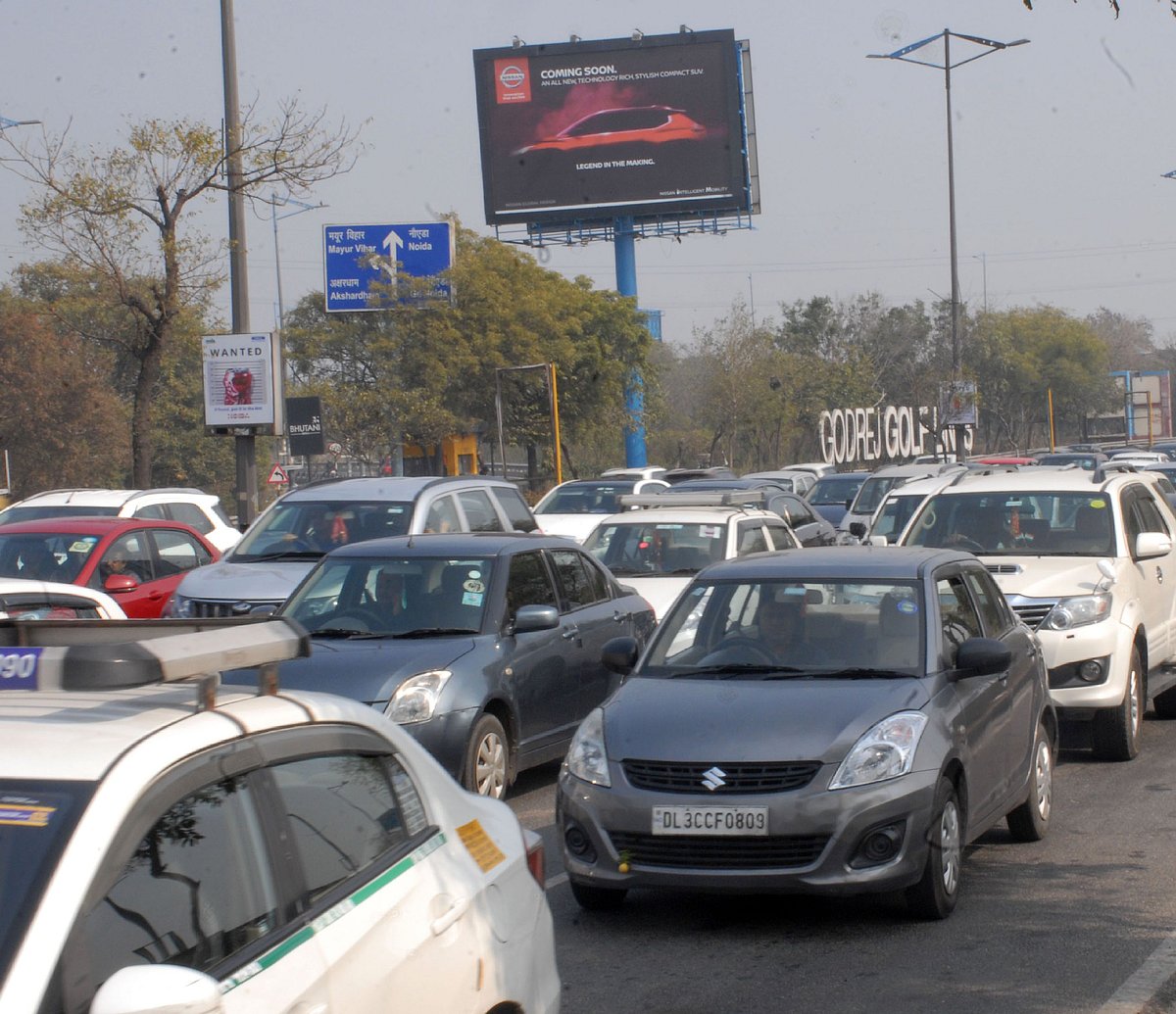 Traffic jams in Delhi, chaos at inter-state checkpoints on 1st day of lockdown 3.0  