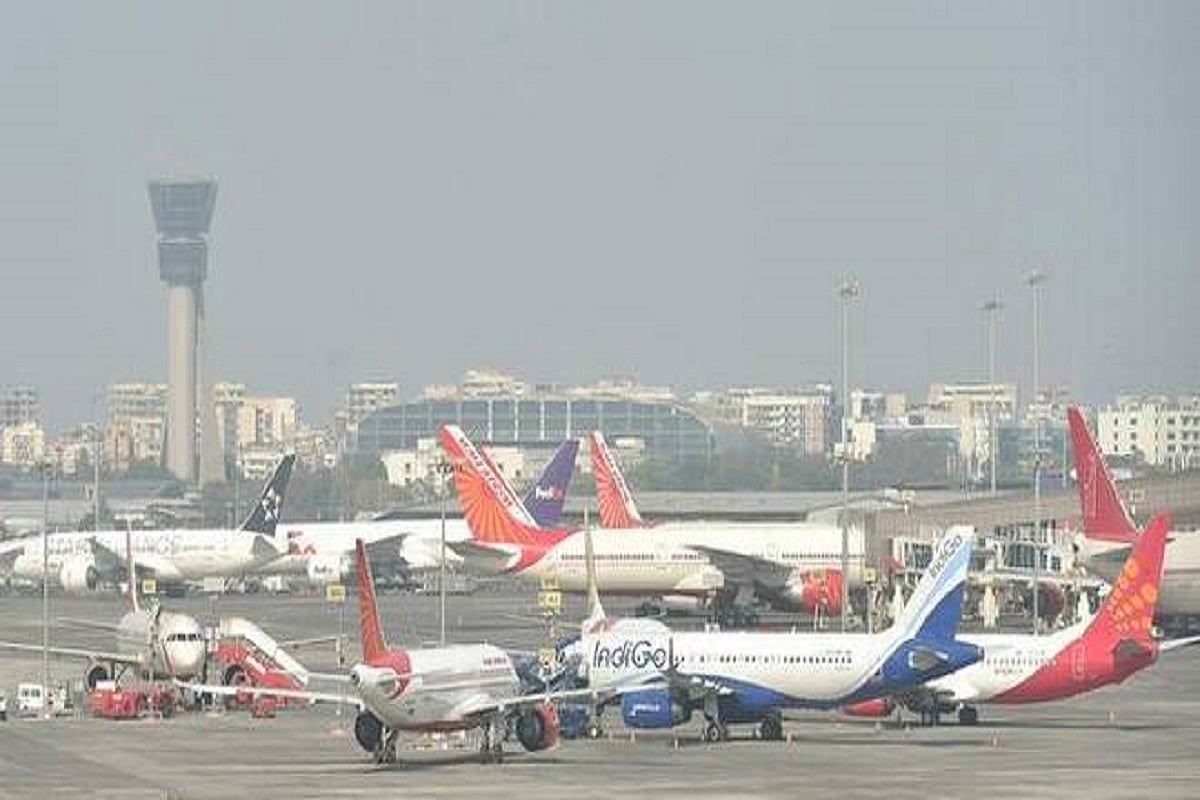 Govt allows airlines to decide baggage limitations for domestic flights