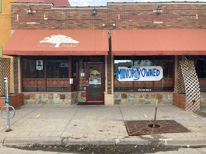 Let the building burn: Restaurant, burnt down by protesters, makes Americans cry 
