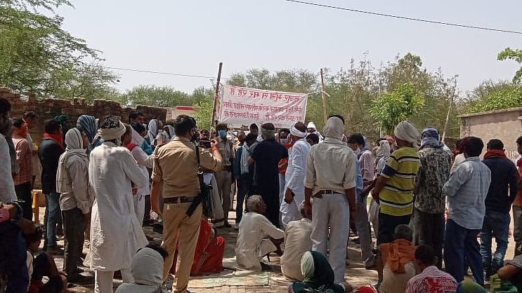 NH Impact: Starving villagers Banda district get ration cards, food packets