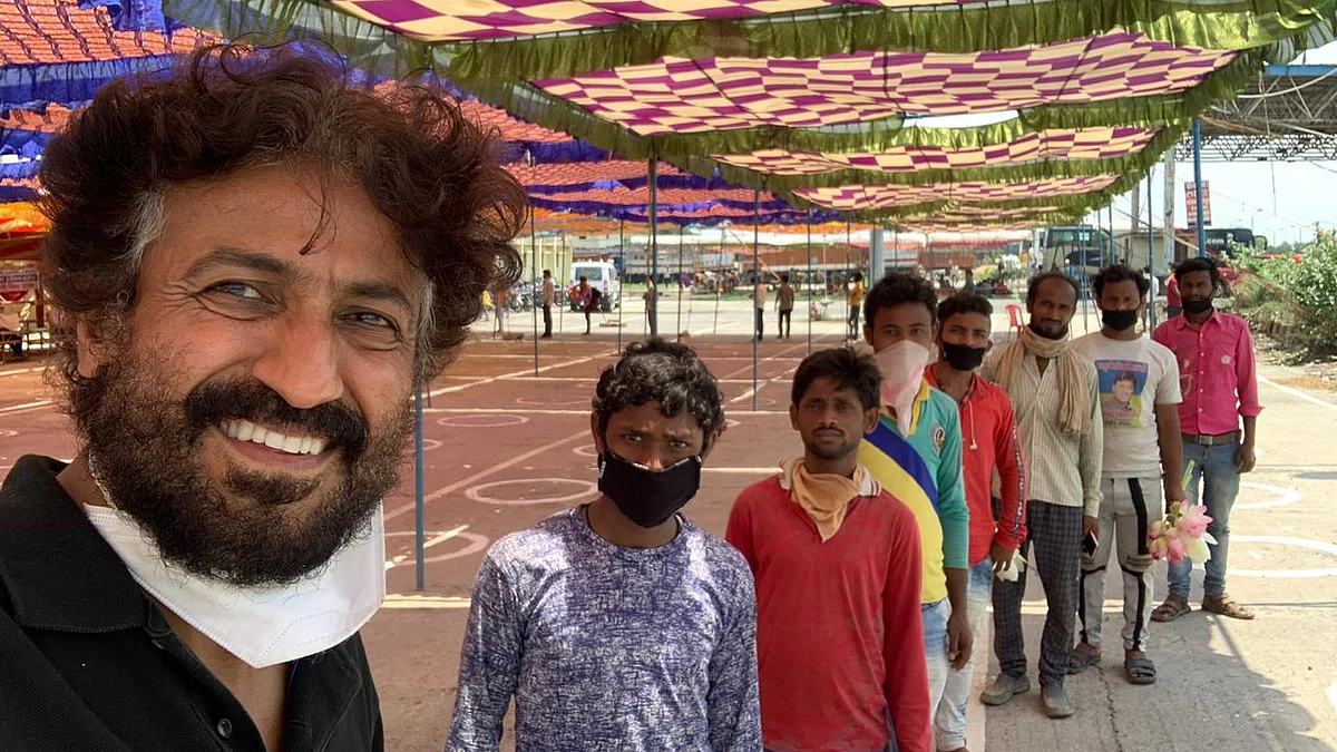 Filmmaker-Journalist Vinod Kapri’s documentary on migrant workers’ journey during lockdown