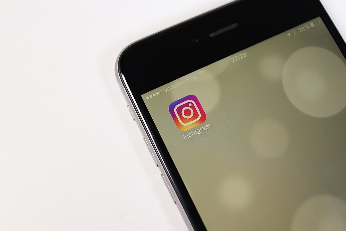 Facebook, Instagram users can now add music to posts from Saregama
