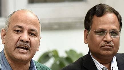 State health minister Jain hints at community transmission in Delhi, Deputy CM Sisodia says, No!