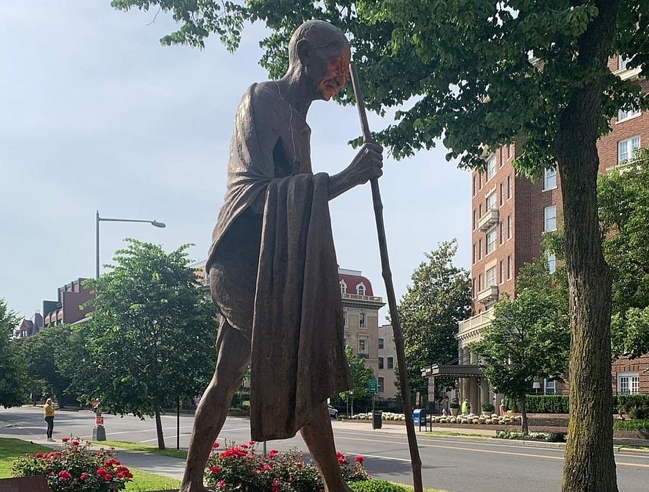 White House outraged by defacement of Gandhi statue