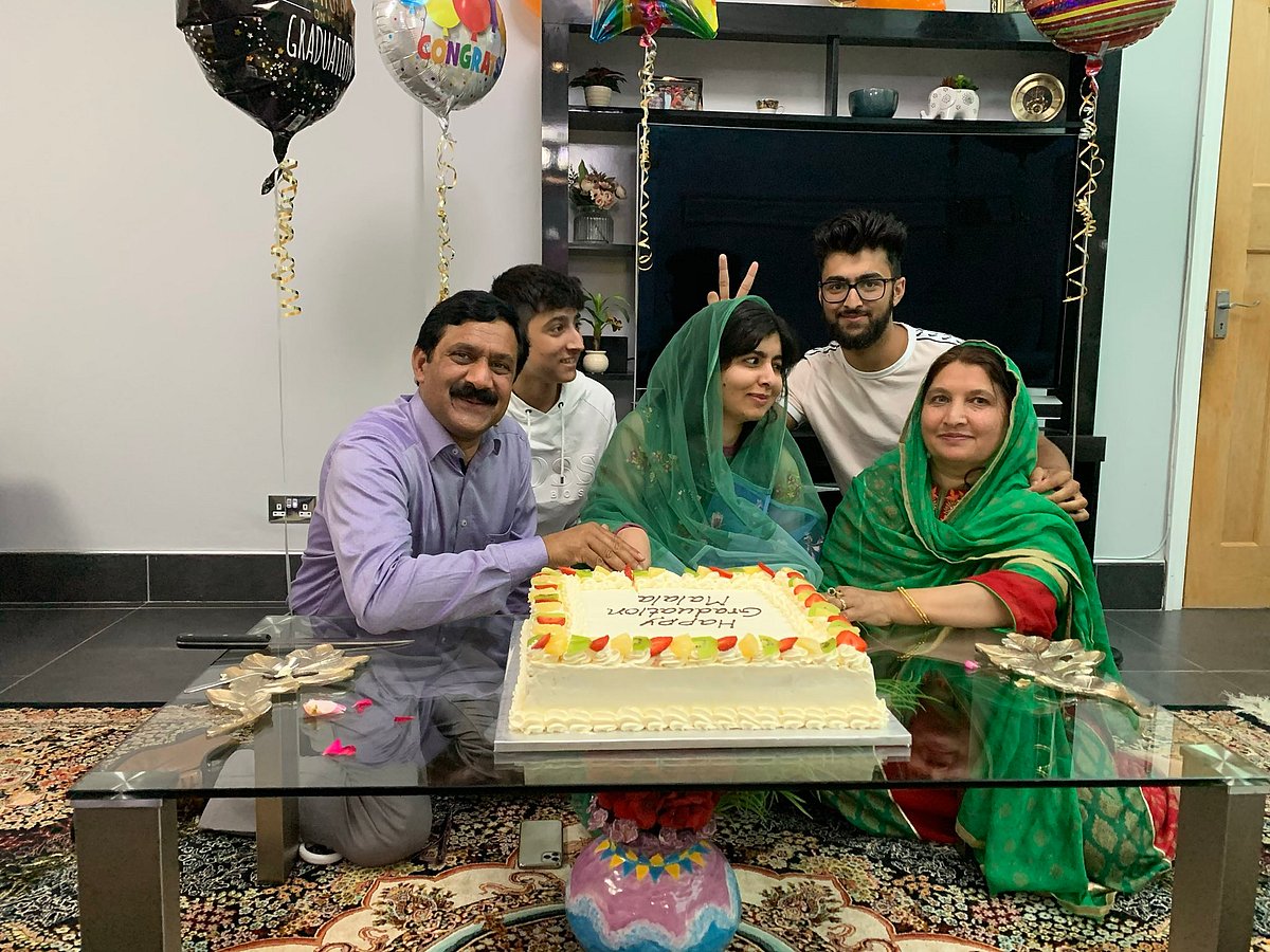 Malala, who took bullet for going to school, celebrates her degree from Oxford University