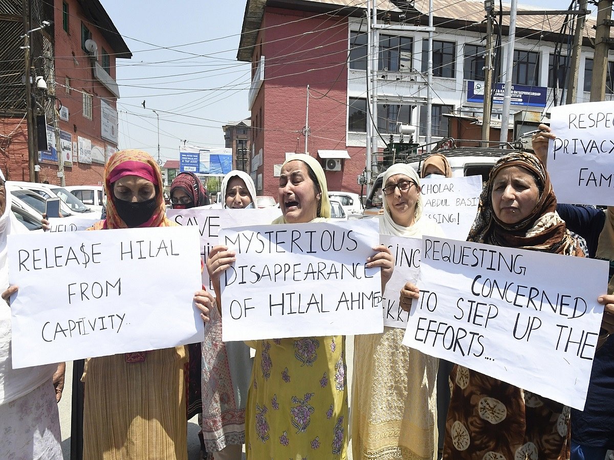Missing Kashmiri scholar’s family seeks help to trace him