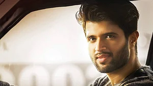 Vijay Deverakonda helps over 17,000 families through his Middle Class Fund
