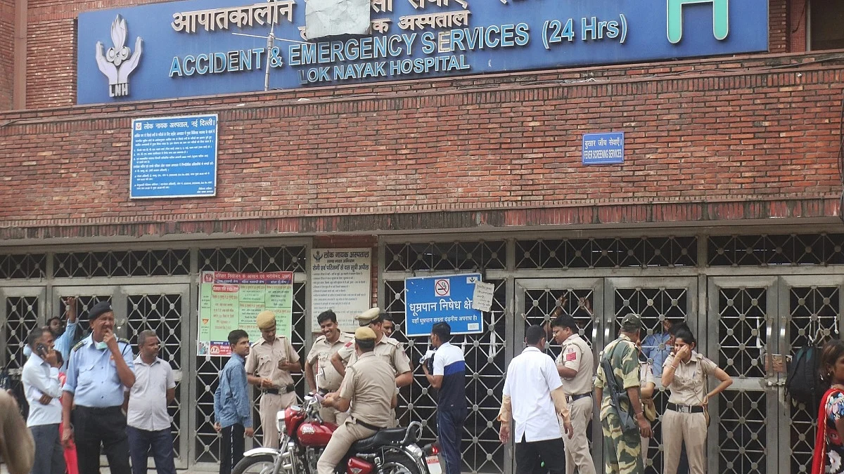 Lok Nayak Jai Prakash (LNJP) Hospital, Delhi (Photo Courtesy: IANS)
