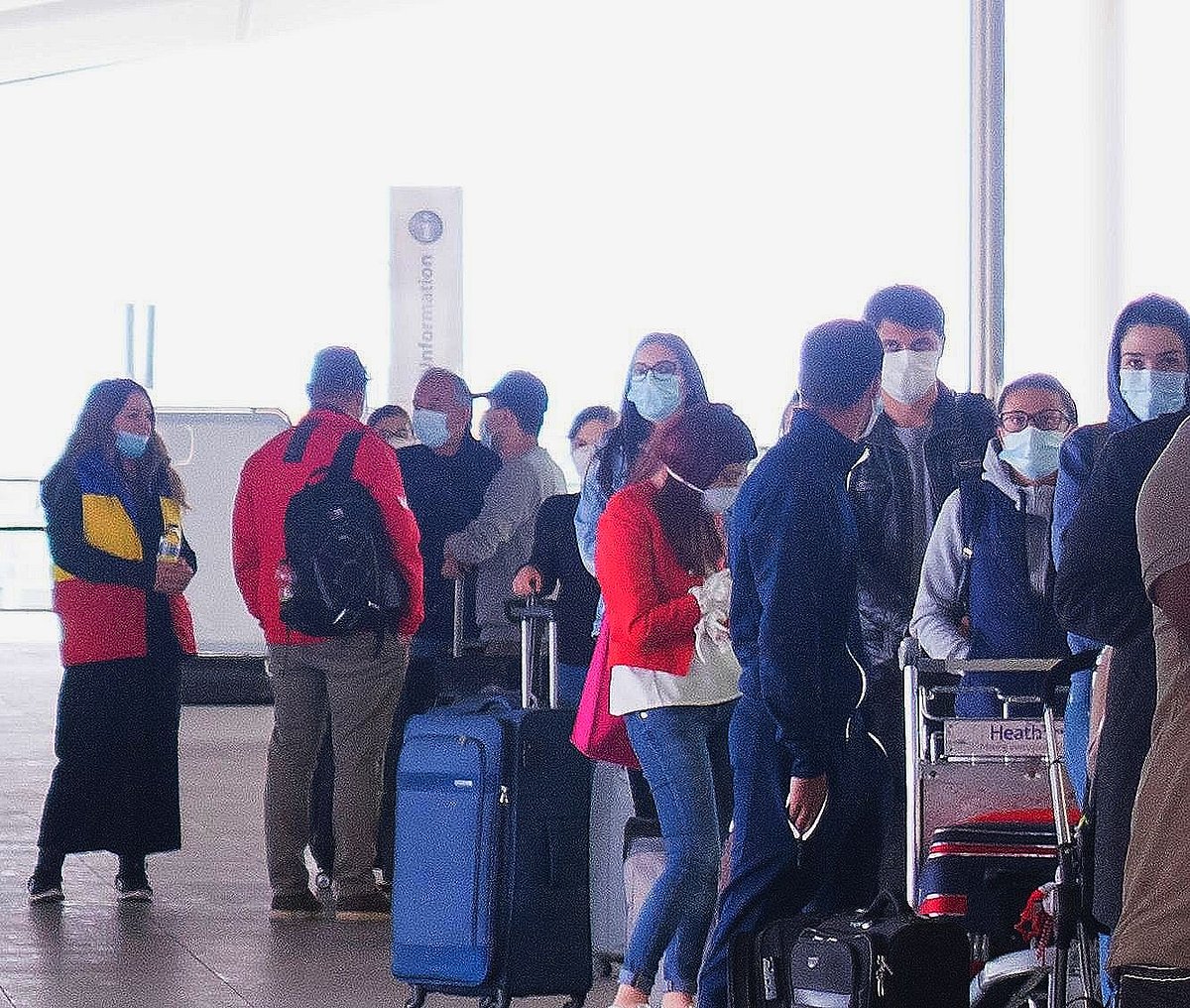 Air tickets: SC asks Centre to clarify on modalities of refund to passengers, agents